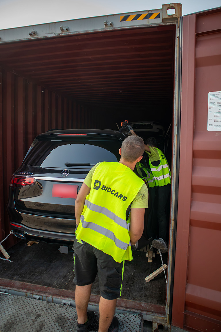 Professional car import services by BidCars